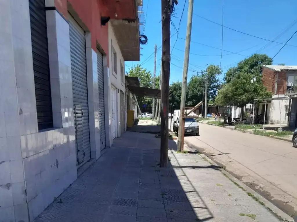 Foto de SE ALQUILA LOCAL EN V- DEL PINO, imagen 4