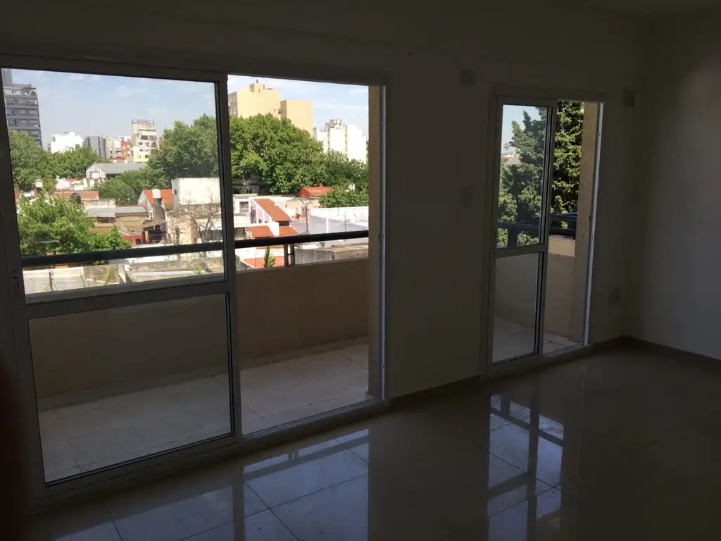 Foto de 1 Amb divisible Amplio M.Bueno cocina+lugar lavarropa L/Comedor salida, imagen 3