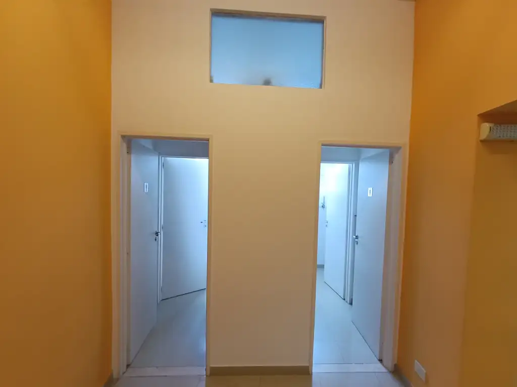 Foto de SALON 270 M2. Sin Columnas con ingreso camionetas- techo loza altura 4, imagen 5