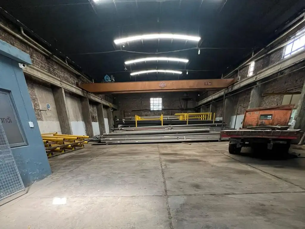 Foto de Galpón en Zona Sur alquiler, imagen 1