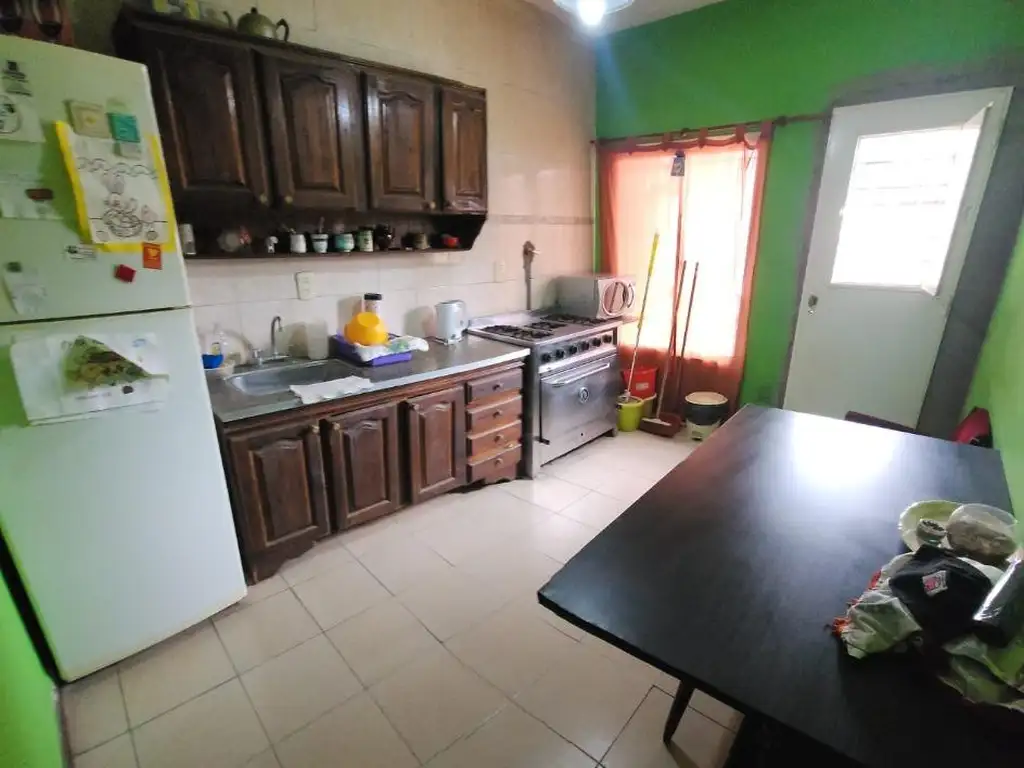 Foto de EXCELENTE CASA DE 3 AMBIENTES CON COCHERA Y JARDIN, imagen 5