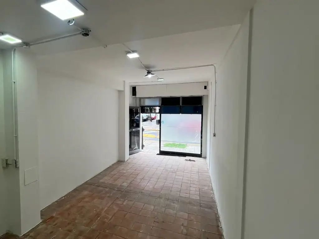 Foto de Local comercial y uso profesional en San Cristobal Alquiler, imagen 2