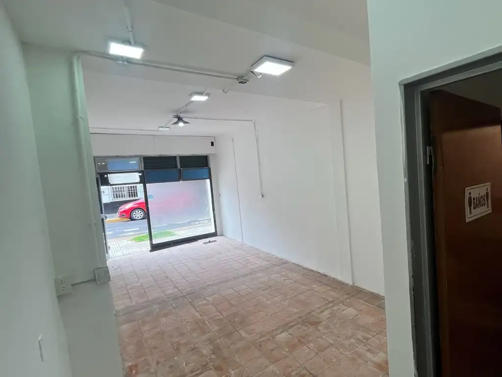 Foto de Local comercial y uso profesional en San Cristobal Alquiler, imagen 4