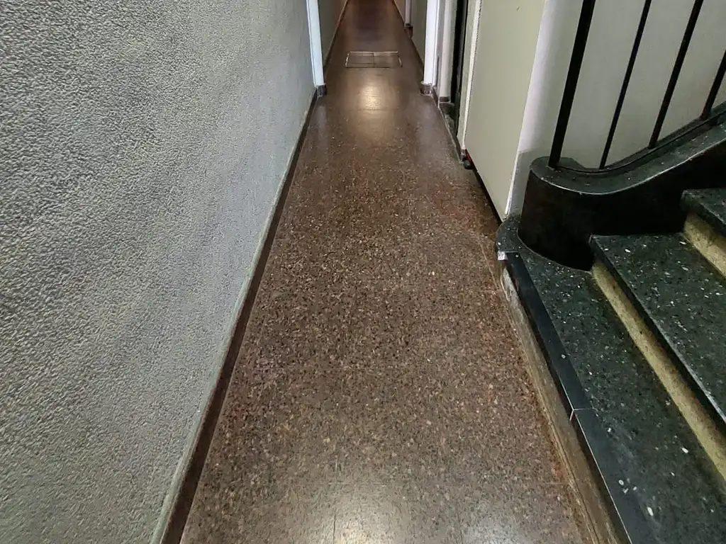 Foto de DEPARTAMENTO 2 AMBIENTES CON PATIO - INTERNO - SAN MARTIN CENTRO, imagen 3