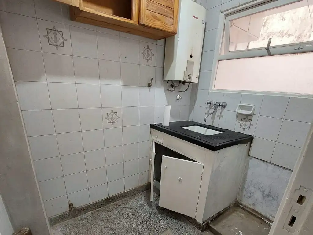 Foto de DEPARTAMENTO 2 AMBIENTES CON PATIO - INTERNO - SAN MARTIN CENTRO, imagen 4
