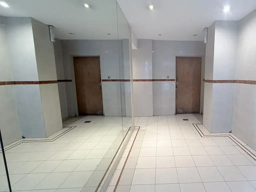 Foto de 1 AMBIENTE EN RECOLETA. IDEAL INVERSIÓN O PRIMER VIVIENDA., imagen 2