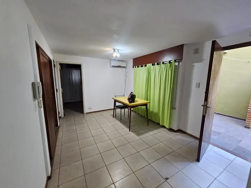 Foto de Departamento 2 ambientes con cochera en alquiler en Quilmes, imagen 4