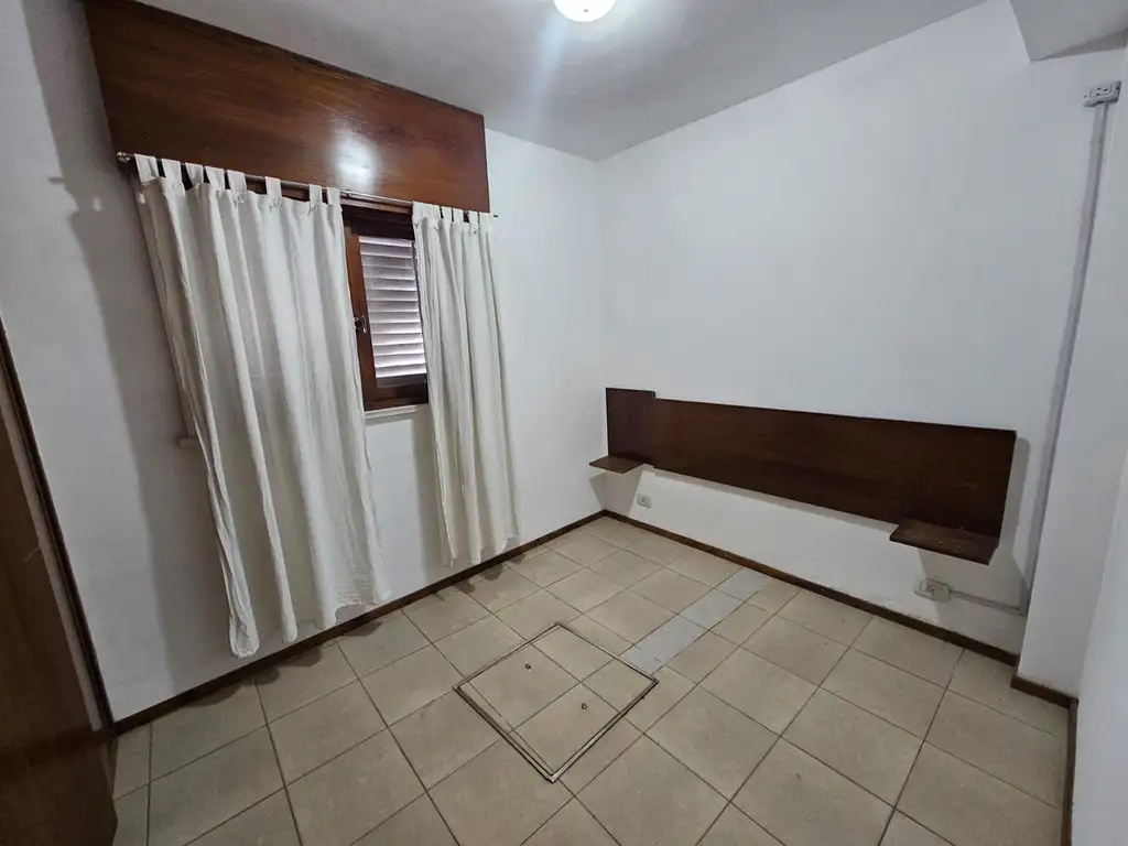 Foto de Departamento 2 ambientes con cochera en alquiler en Quilmes, imagen 3