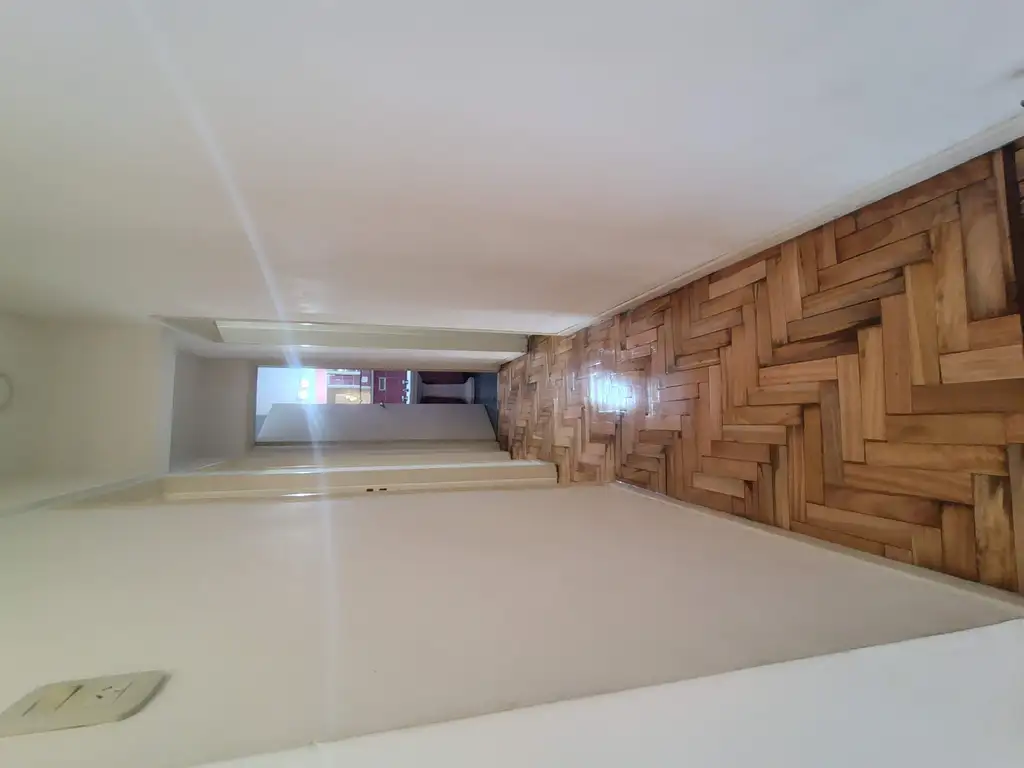 Foto de Departamento 3 ambientes al frente con Balcón corrido, 2do piso por, imagen 1