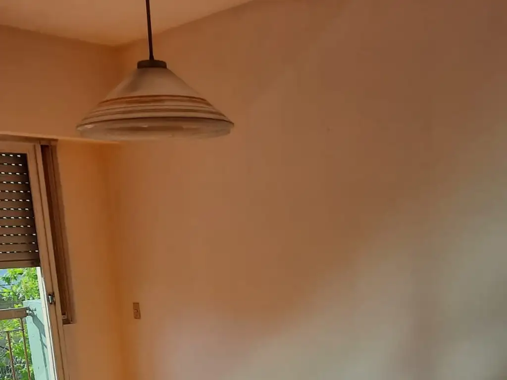Foto de EXCELENTE DEPARTAMENTO LUMINOSO - CON BALCON, imagen 4