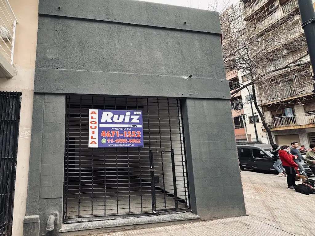 Foto de LOCAL A METROS DE ESQUINA, imagen 2