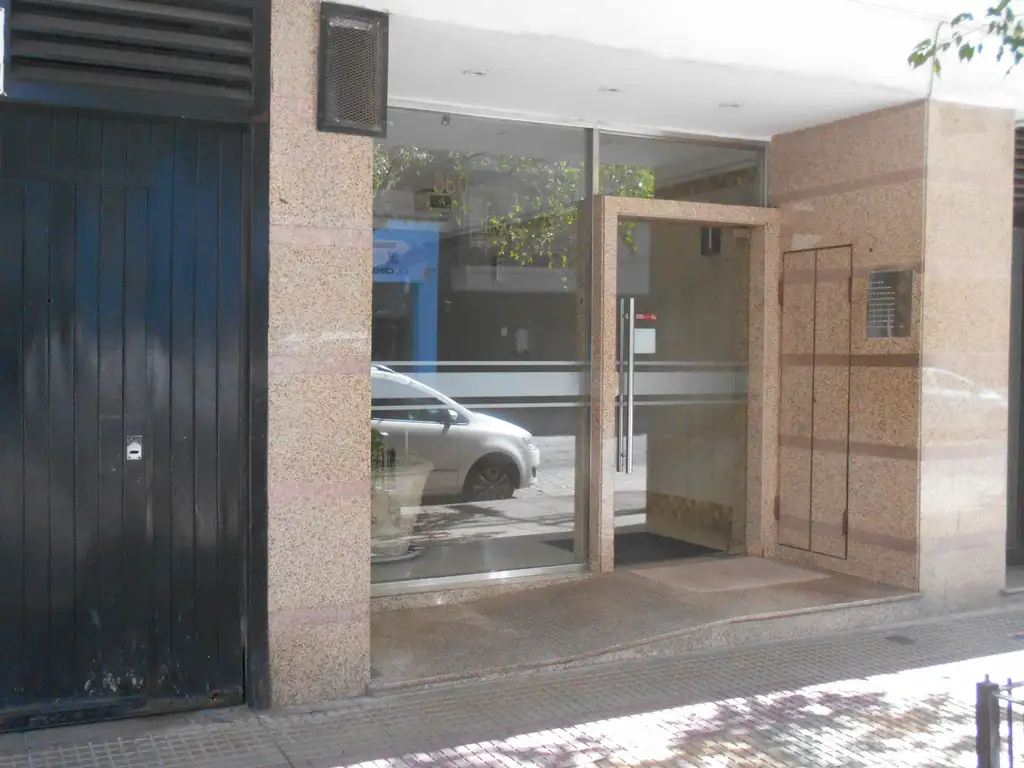 Foto de Alquiler departamento de 3 ambientes con Balcón y lavadero, imagen 4