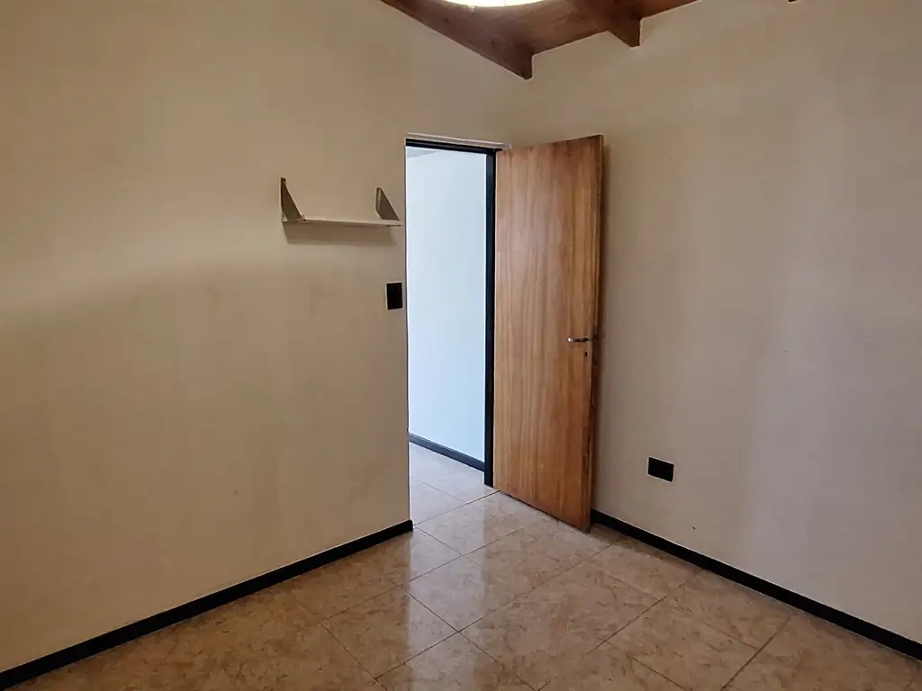 Foto de Alquiler Departamento Dos Ambientes - Zuviría 960 - San Miguel, imagen 3