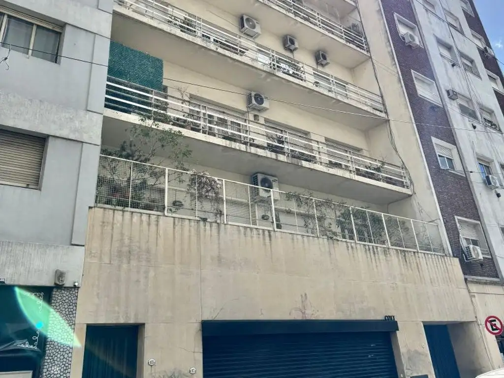 Foto de VENTA DEPARTAMENTO 3 AMBIENTES SAN TELMO, imagen 1