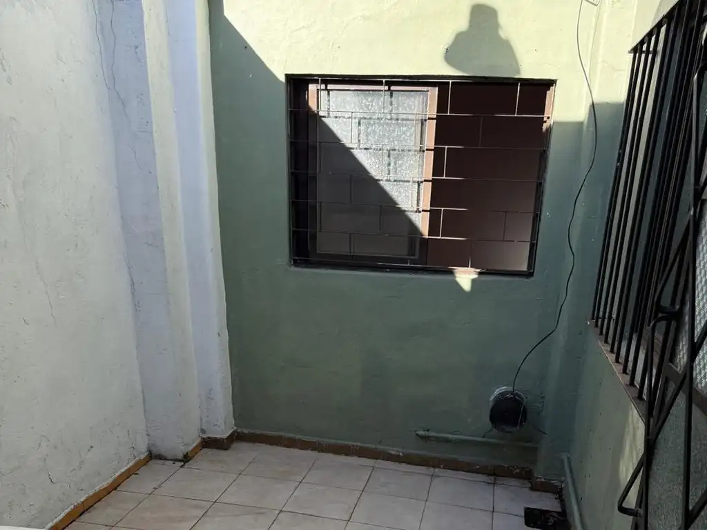 Foto de ALQUILA - DEPARTAMENTO 2 AMBIENTES ITUZAINGO CENTRO, imagen 5