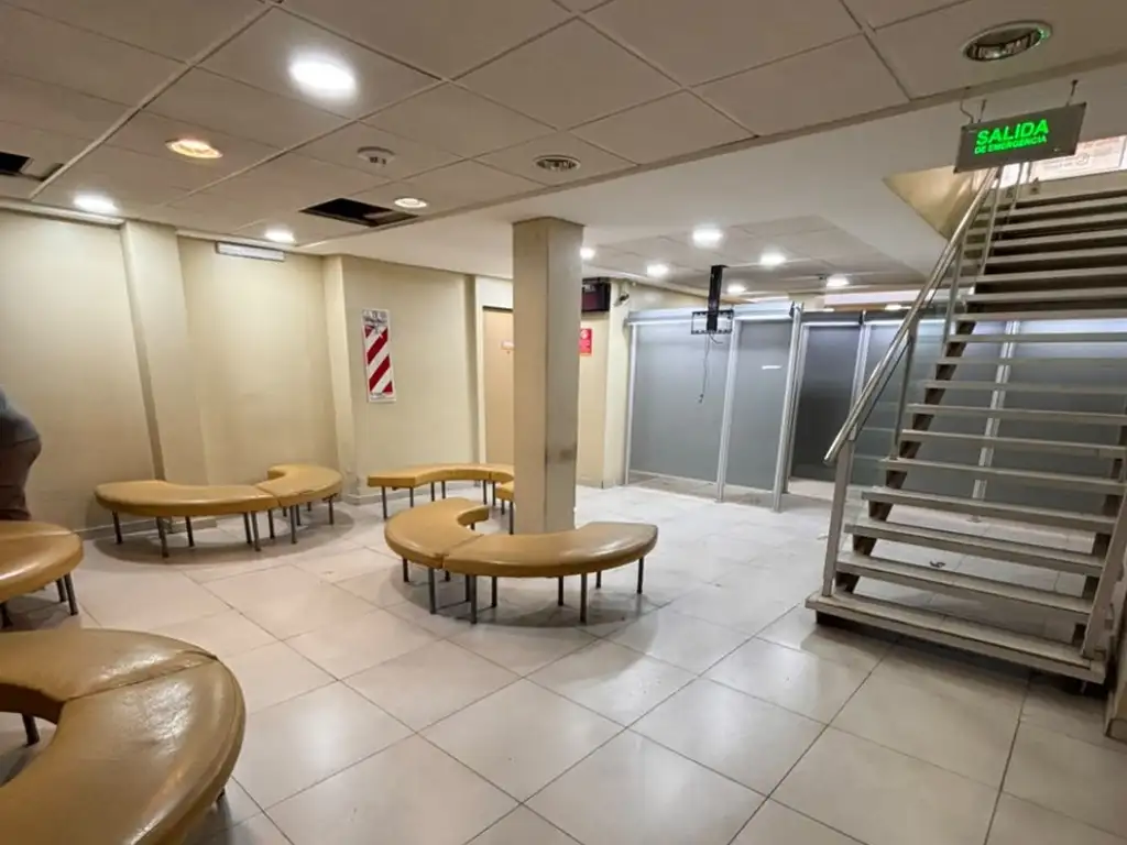 Foto de LOCAL EN ALQUILER | 373 M² | PLENO CENTRO | 2 PLANTAS | GRAN POTENCIAL, imagen 4