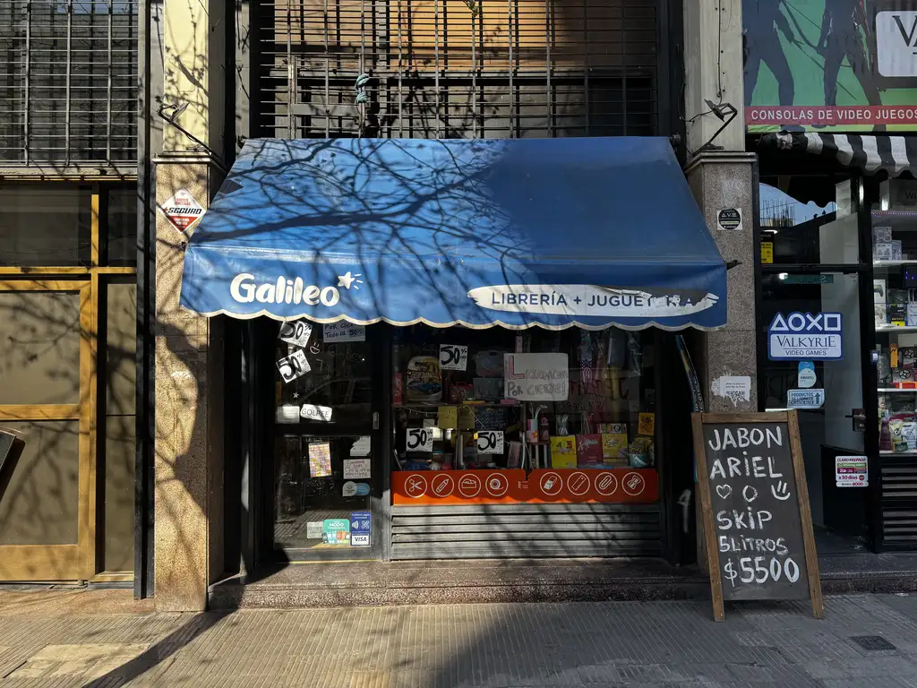 Foto de Local Comercial con deposito Corrientes y Av. Pellegrini, imagen 1