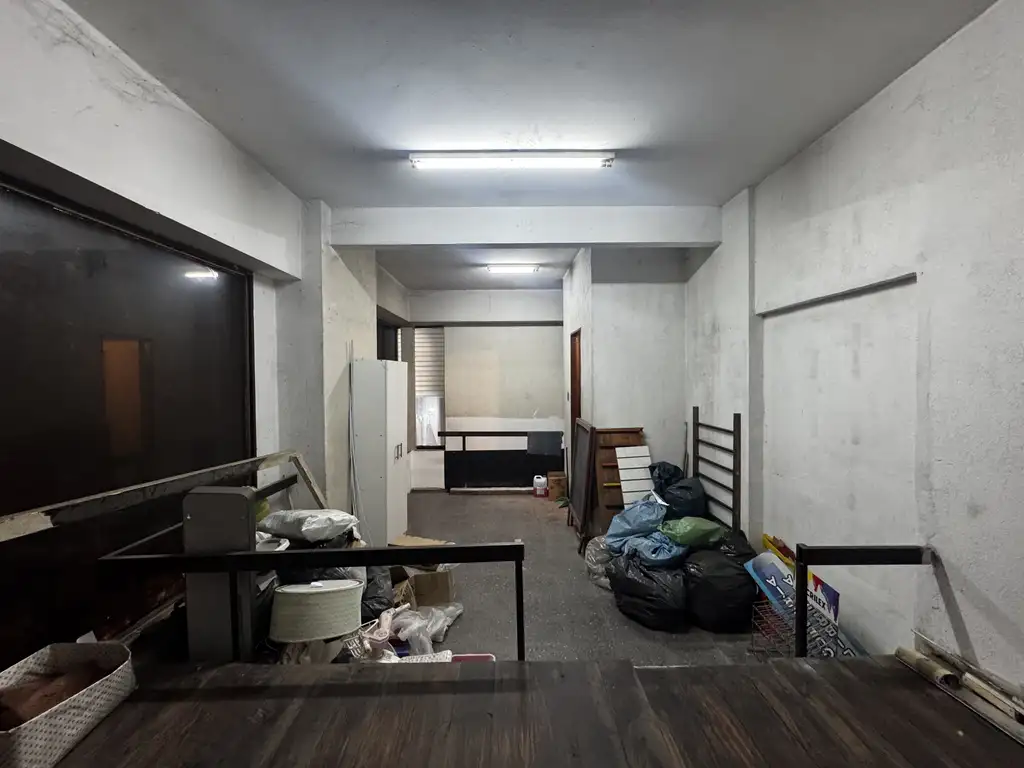 Foto de Local Comercial con deposito Corrientes y Av. Pellegrini, imagen 2