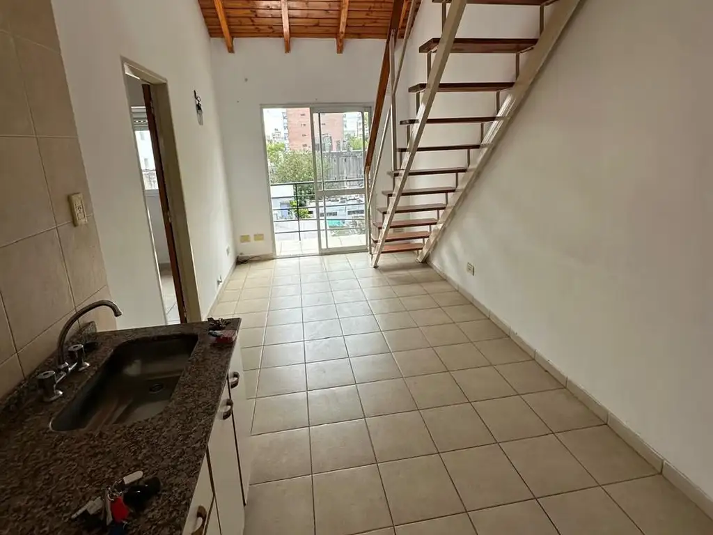 Foto de DEPARTAMENTO DUPLEX EN ALQUILER, imagen 3