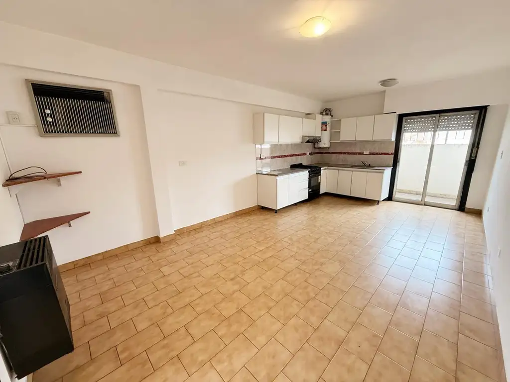 Foto de Departamento 3 Dormitorios a metros de Av. Varela, imagen 1