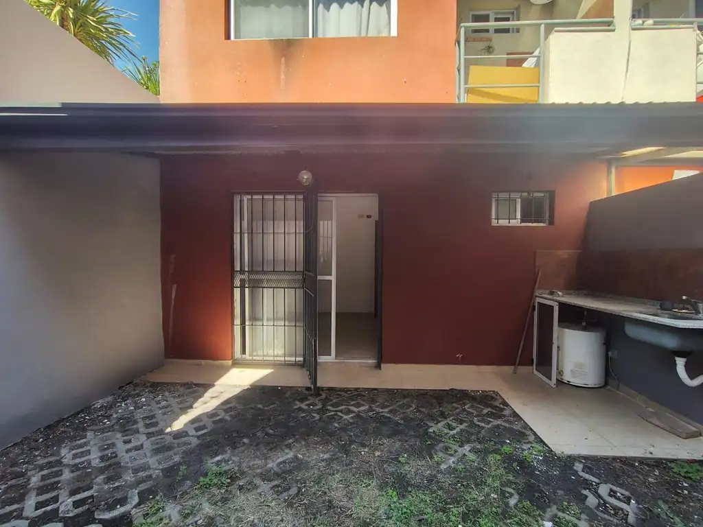 Foto de Departamento dos ambientes - Cercano a Acceso Oeste, imagen 5