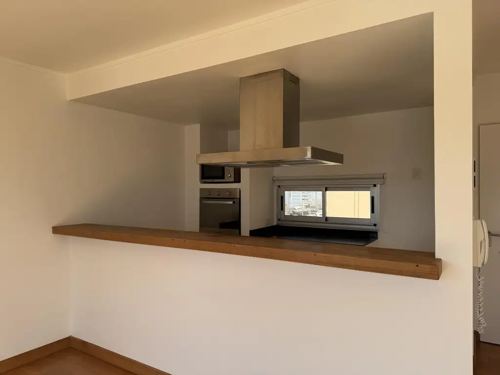 Foto de Departamento en venta, 2 dorm. terraza propia, cochera cubierta, imagen 5