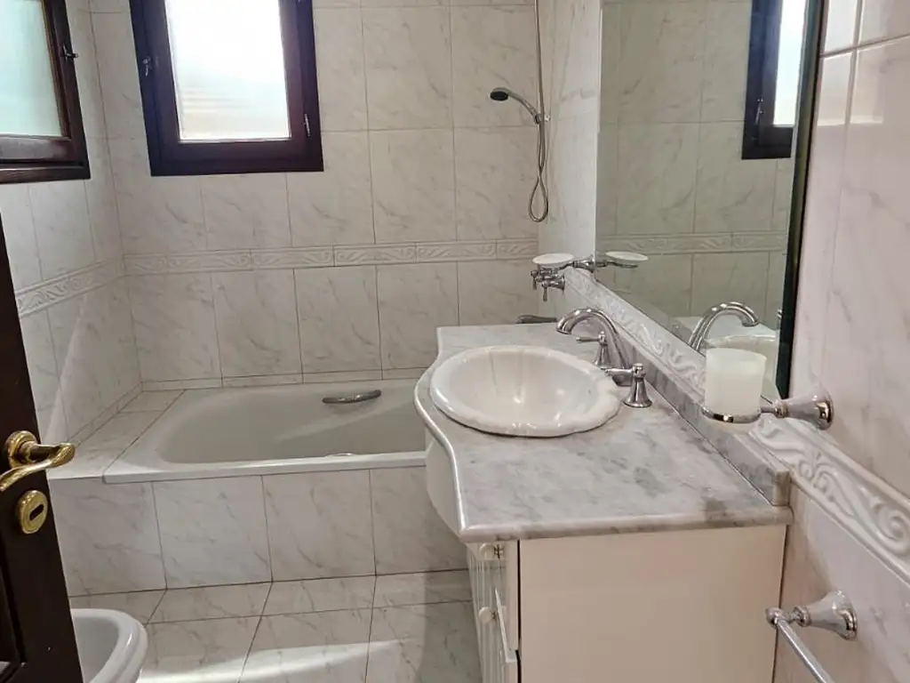 Foto de CASA EN ALQUILER – COUNTRY CLUB BANCO PROVINCIA | SECTOR 1, imagen 4