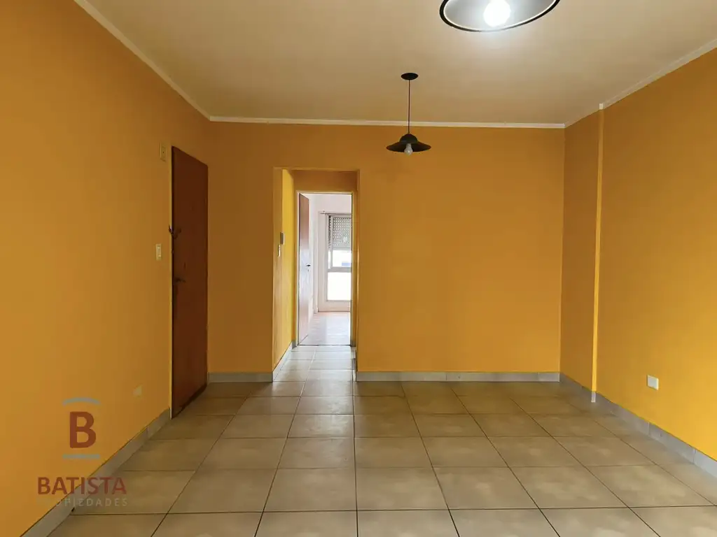 Foto de ¡ALQUILA! Departamento en calle Av. 60 e/ 8 y 9, imagen 1
