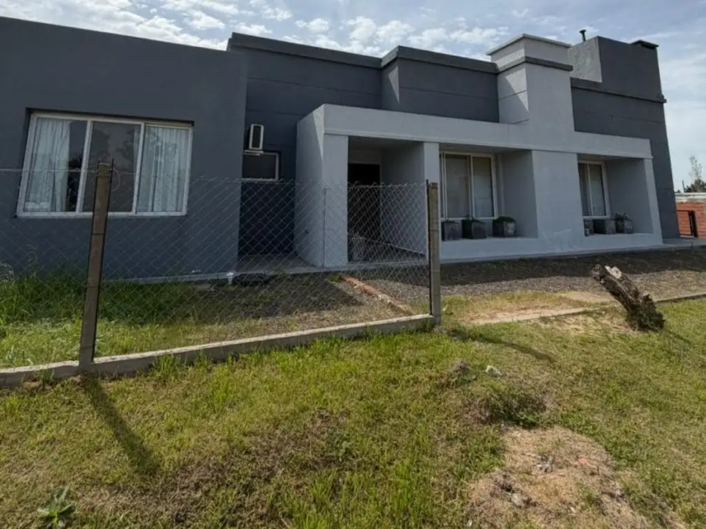 Foto de Casa - Alquiler - Argentina, Concordia, imagen 1