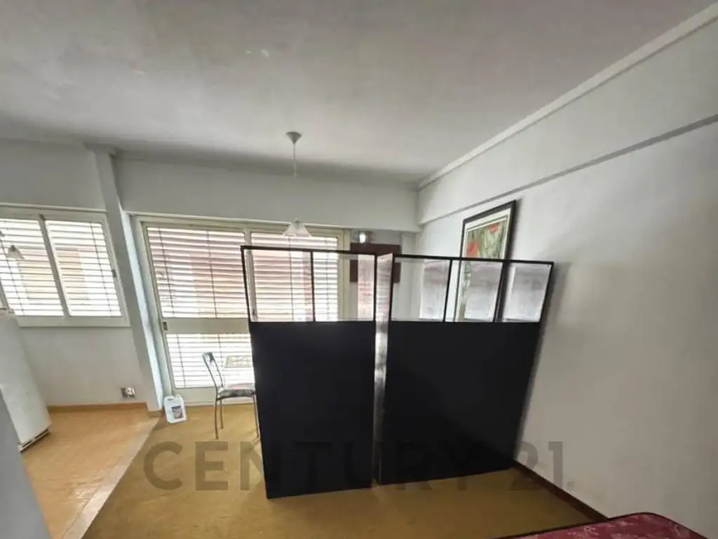 Foto de 45 entre 5 y 6 N` 531 - ALQUILER MONOAMBIENTE, imagen 2