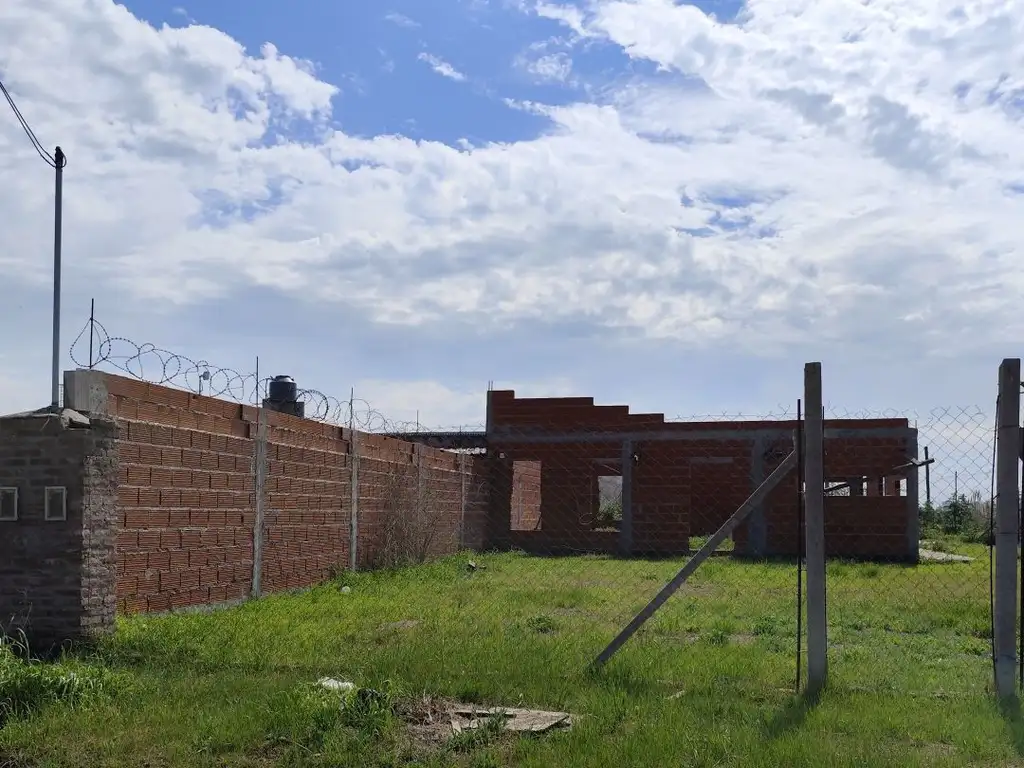 Foto de Venta Lote 383 m² con Mejoras y Construcción Avanzada en Moradas de, imagen 4