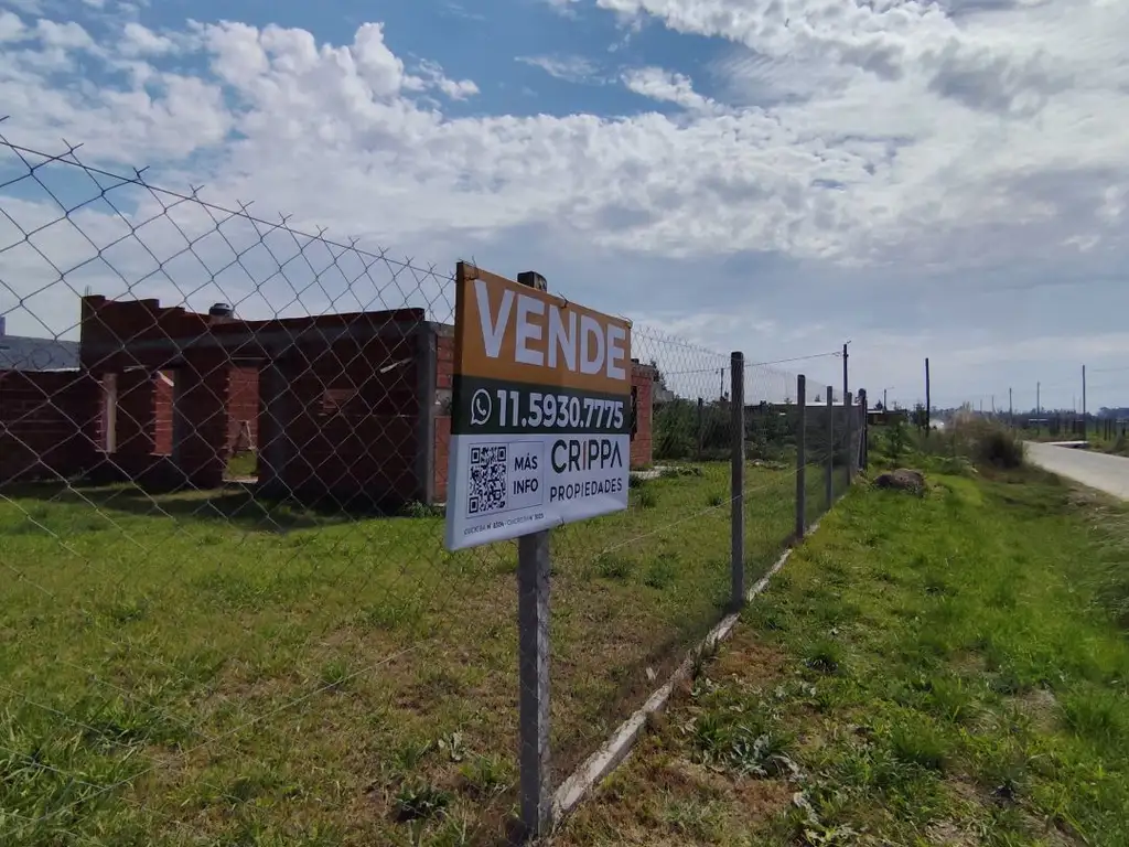 Foto de Venta Lote 383 m² con Mejoras y Construcción Avanzada en Moradas de, imagen 2