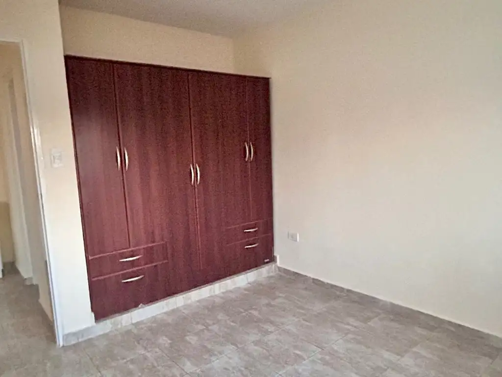 Foto de Departamento en alquiler en Punta Alta, imagen 2