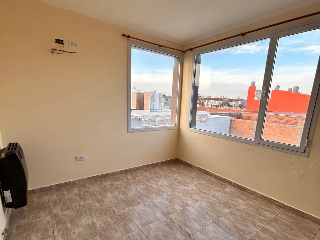 Foto de Departamento en alquiler en Punta Alta, imagen 3