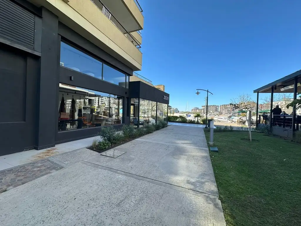 Foto de Excelente local en la bahia de nordelta, imagen 4