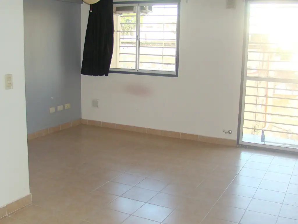 Foto de BAHIA BLANCA 250 SUP.35 M2,CONTRAFRENTE,DIVISIBLE,14, imagen 4