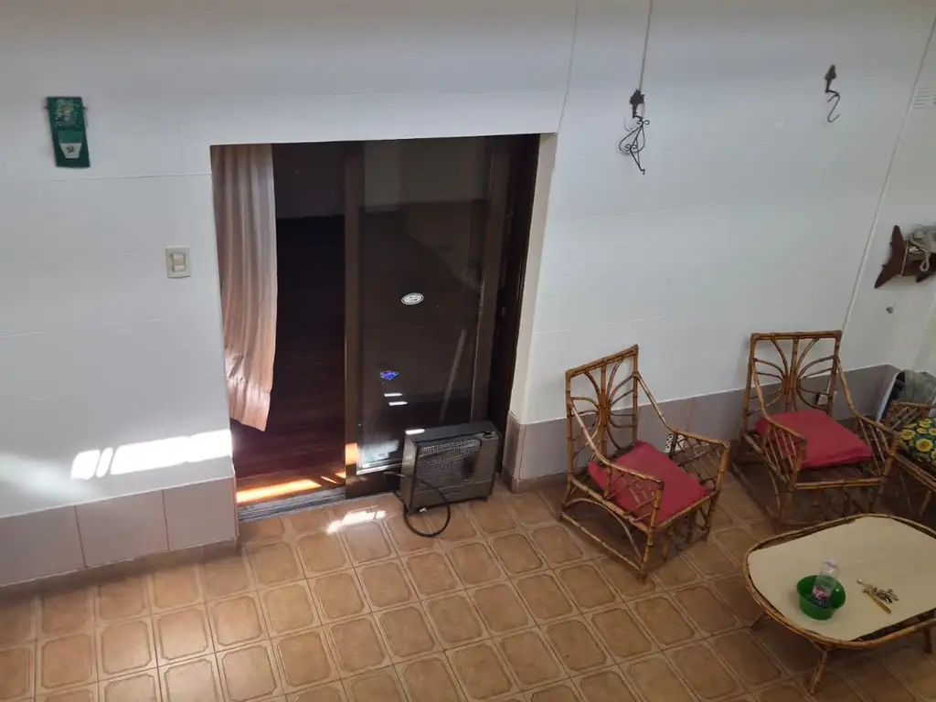 Foto de TIPO CASA ENTRADA INDEPENDIENTE DE 4 AMBIENTES CON AMPLIO PATIO, imagen 3