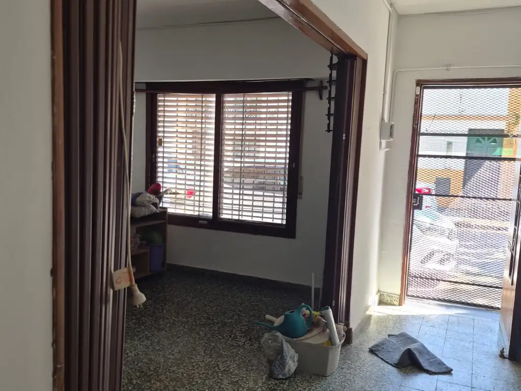 Foto de TIPO CASA ENTRADA INDEPENDIENTE DE 4 AMBIENTES CON AMPLIO PATIO, imagen 5
