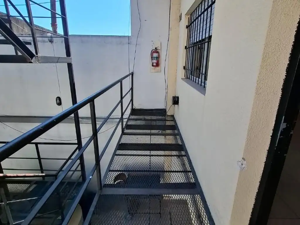 Foto de ALQUILO DEPTO de 1 dor ZONA UOM, imagen 5