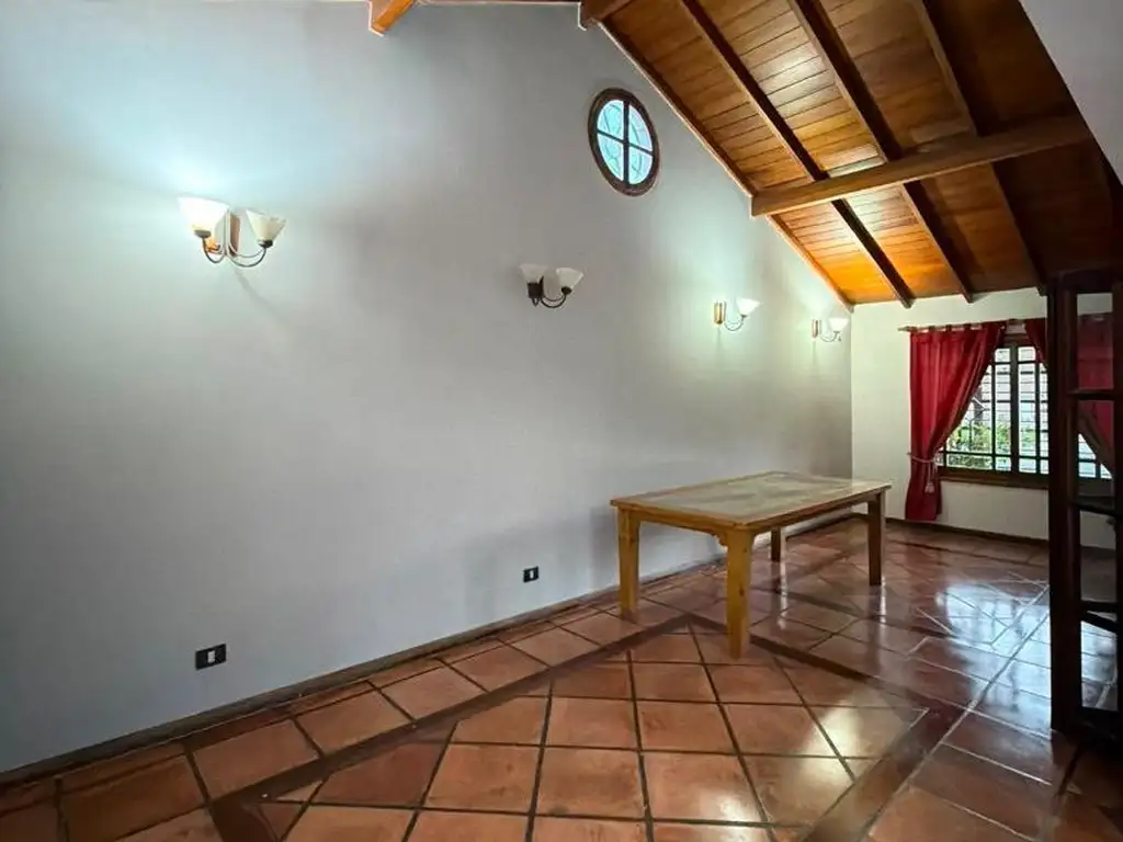Foto de CASA EN BERAZATEGUI OESTE, imagen 2
