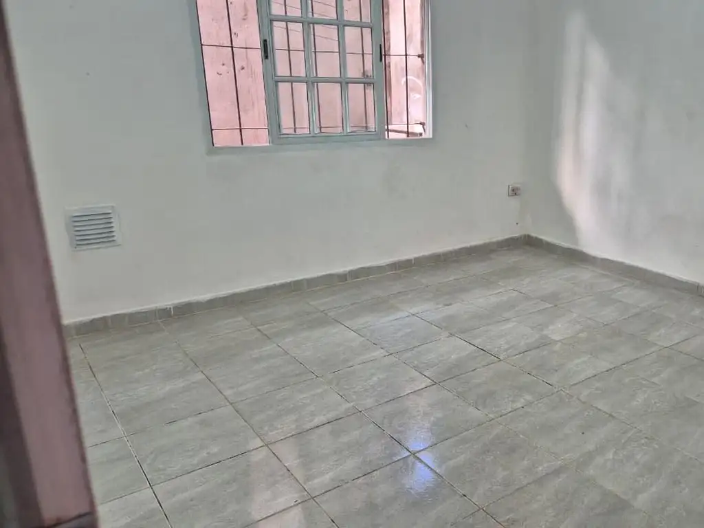 Foto de SE ALQUILA PH DOS DORMITORIOS, imagen 4