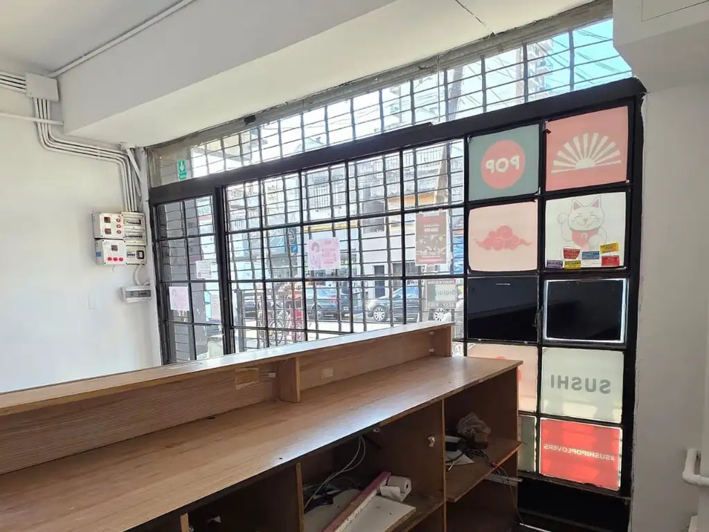 Foto de Local comercial de 55 m² sobre Av. Bartolomé Mitre – Con gas- Ideal, imagen 5