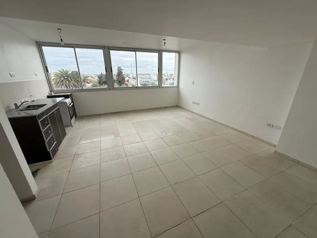 Foto de Dúplex con terraza privada, cochera, piscina y parrilla en alquiler, imagen 4