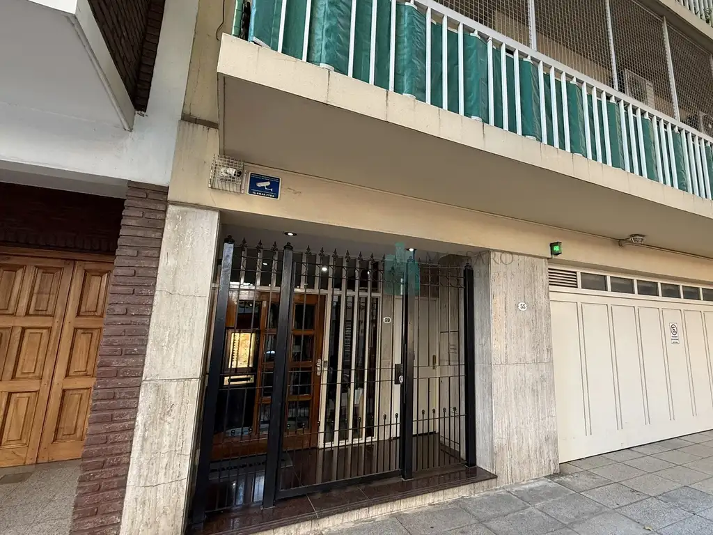 Foto de Departamento de 4 ambientes en alquiler, Villa Luro., imagen 1