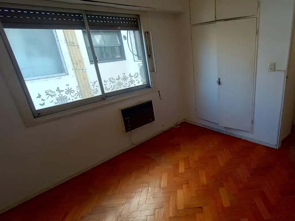 Foto de Departamento 2 ambientes lateral. Muy buena ubic!, imagen 1