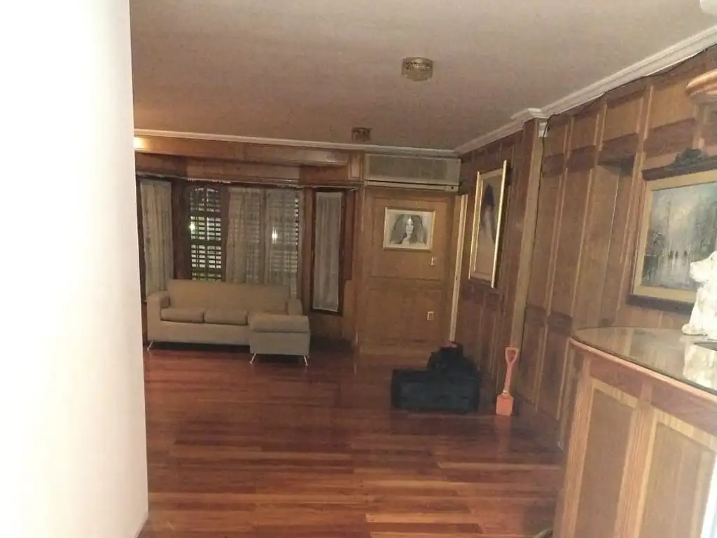 Foto de Casa 6 Ambientes en Alquiler - Castelar Sur, imagen 3