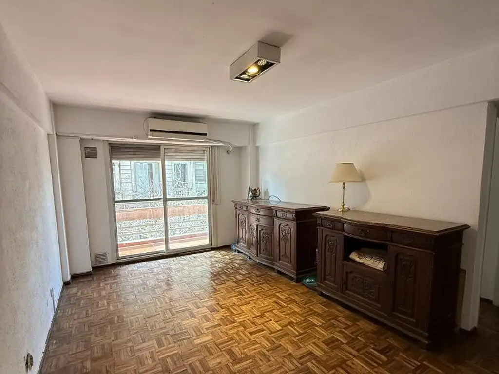 Foto de Departamento de 2 dormitorios con balcon al frente., imagen 2