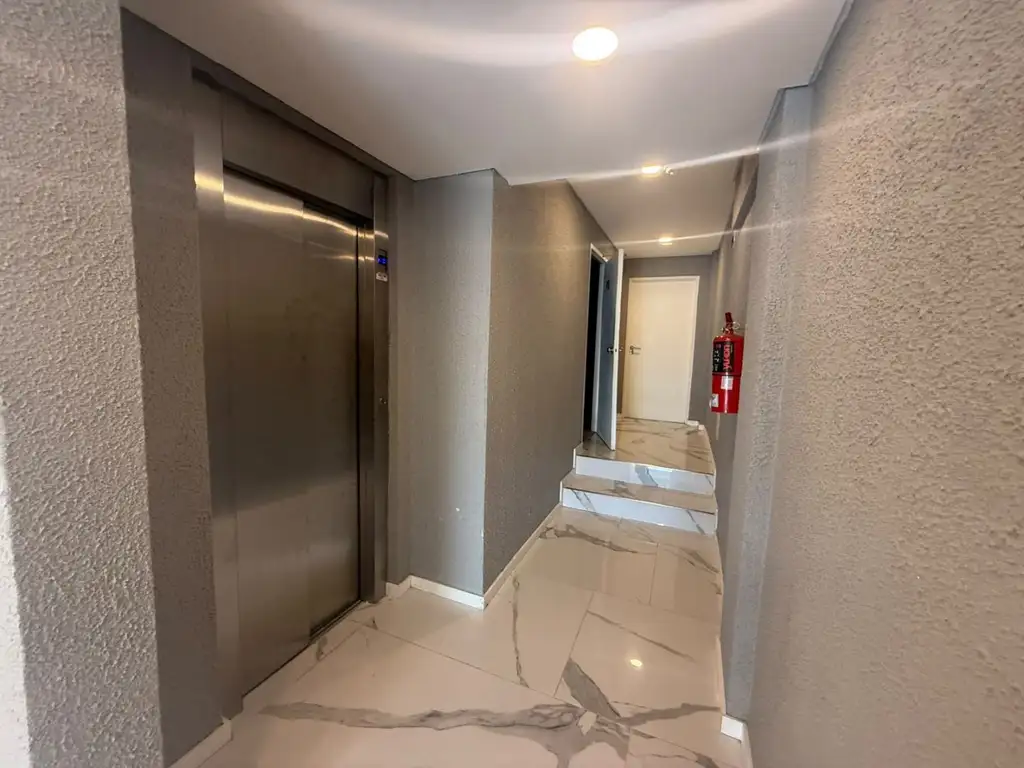 Foto de MONOAMBIENTE A ESTRENAR EN PISO ALTO CON BALCÓN - SUM, TERRAZA Y, imagen 4