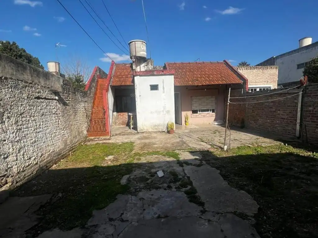 Foto de PH 3 ambientes - fondo- Villa Ballester, imagen 1