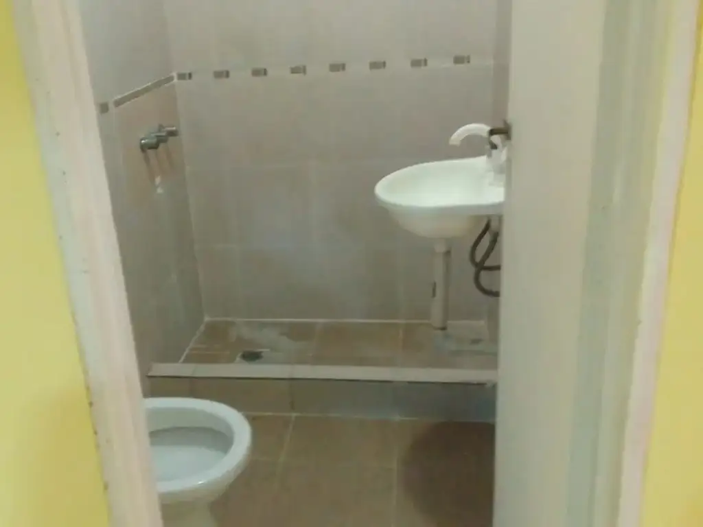 Foto de DEPARTAMENTO EN ALQUILER EN G. CATAN, imagen 2